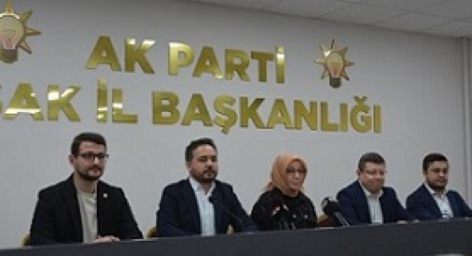 AK PARTİ UŞAK İL KADIN KOLLARI BAŞKANLIĞININ 8 MART DÜNYA KADINLAR GÜNÜ