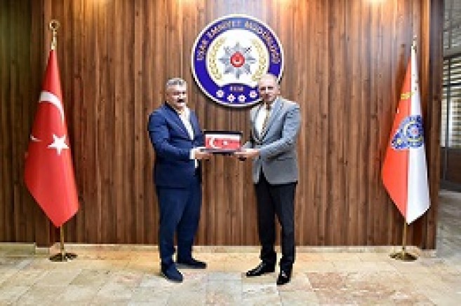 B.B.P. MKYK. UYESİ UĞUR KARACA'DAN, EMNİYET MÜDÜRÜ ÇİFTÇİYİ ZİYARET