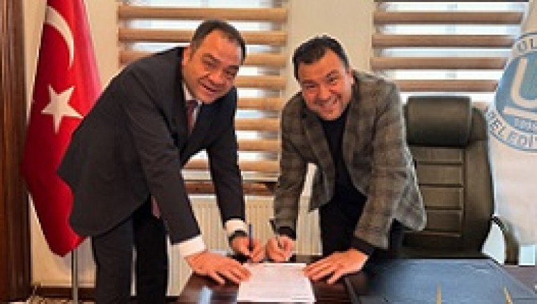 BAŞKAN VELİ KOÇLU'DAN İŞÇİ VE MEMUR ÇALIŞANLARINA JEST