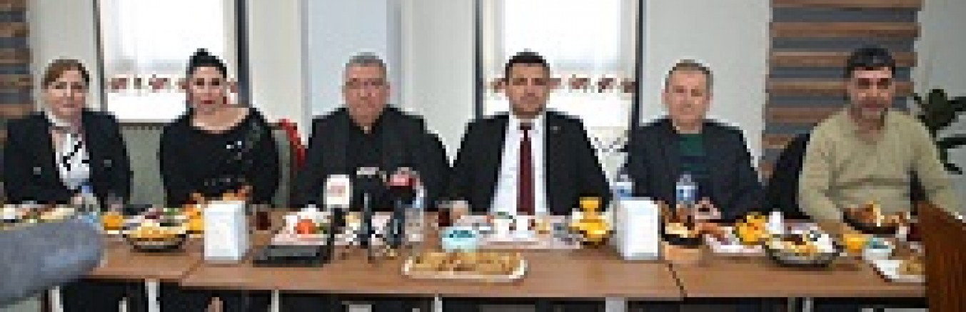 Kahveciler Esnaf Odası Sevgi Kafe’de Basınla Buluştu