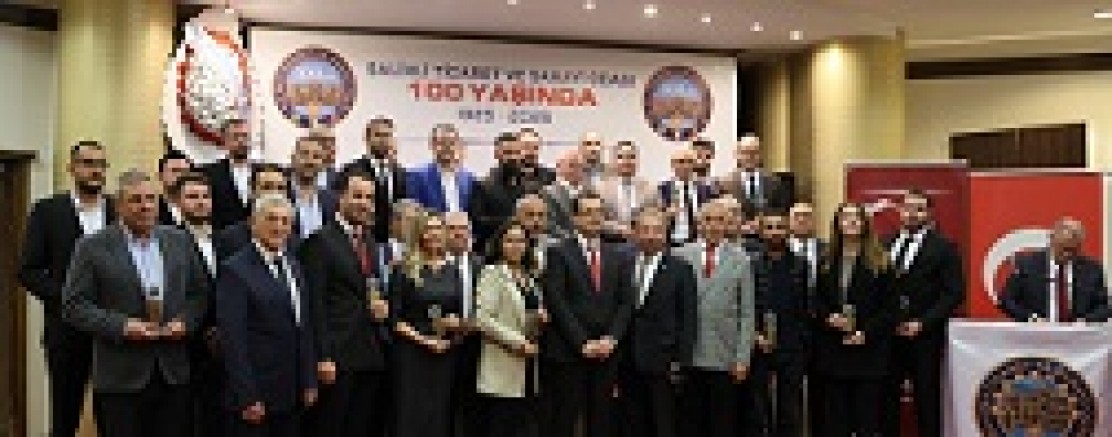 Salihli TSO, iş insanlarını ödüllendirdi