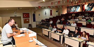 Başkan Gümrükçü Şantiye Şefleriyle Buluştu