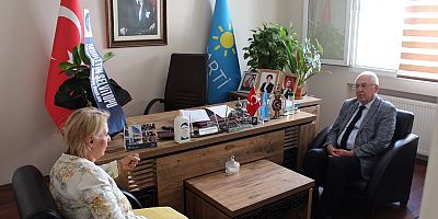 Başkan Selvitopu'dan İYİ Parti'ye ziyaret