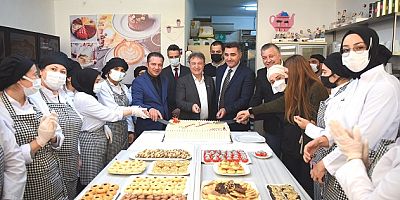 Bornovalı kadınlar mutfakta buluşuyor