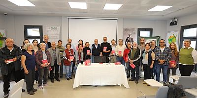 BÜLENT ŞIK EFES SELÇUK'TAN SESLENDİ: ÇOCUKLARA GIDA DESTEK PROGRAMLARI ACİLEN HAYATA GEÇMELİ