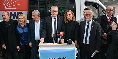 CHP Uşak İl Başkanı Dr. Ali Karaoba İl Başkanlığından Milletvekili aday adayı olmak için İstifa etti.