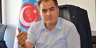 Depremzede sağlık çalışanları.