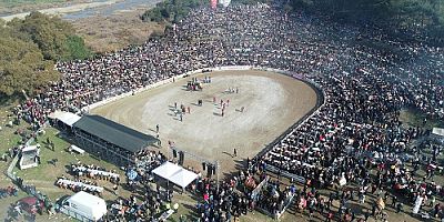 EFES SELÇUK DEVE GÜREŞLERİ FESTİVALİ COŞKUYLA GEÇTİ