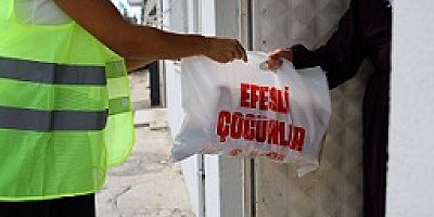 Efes Selçuk’ta beslenme çantaları dayanışma ile doluyor