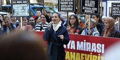 EFES SELÇUK TEK YUMRUK OLDU: TEHDİT DEĞİL SÖZLEŞME İSTİYORUZ!