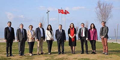 Ekonomi muhabirleri sandığa gidiyor!