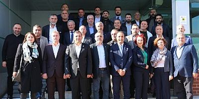 Elbirliği ile güç birliği yapmalıyız