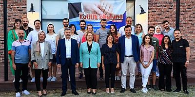 EVLİLİK OKULU ÜÇÜNCÜ MEZUNLARINI VERDİ
