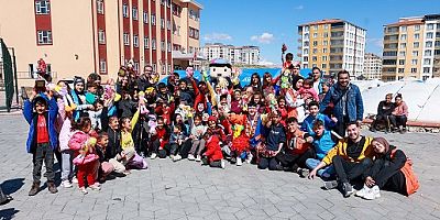 GENÇ KUŞAK TOPLULUĞU BESNİ’DE YÜZLERİ GÜLDÜRDÜ
