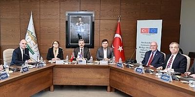 GERİ DÖNÜŞÜM FİNLANDİYA’NIN PAİMİO ŞEHRİ İLE UŞAK’IN KESİŞİM NOKTASI OLDU