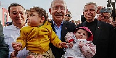 Kılıçdaroğlu Konak Belediyesi’nin çadır kentini ziyaret etti