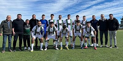 KOÇLU TAKIMI TEBRİK ETTİ