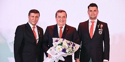 Konak’ta Cumhuriyet Bayramı’na coşkulu kutlama