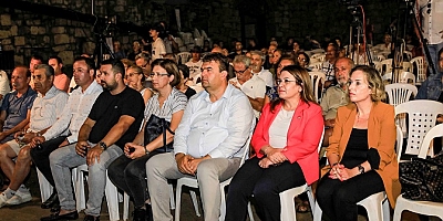 Seferihisar Belediyesi’nin “Türkiye 2. Yüzyılına Hazır mı” söyleşi serisinin dördüncü buluşması Kaleiçi’nde gerçekleşti. 