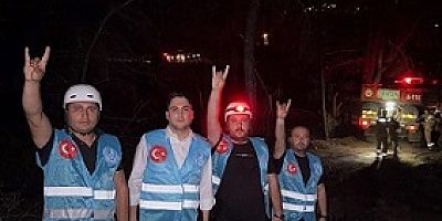 Ülkü Ocakları İzmir İl Başkanlığı Yangınlarla Mücadele ediyor