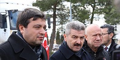 UŞAK ORGANİZE SANAYİ BÖLGESİ TARAFINDAN DEPREM BÖLGESİNE BATTANİYE VE YARDIM MALZEMELERİ GÖNDERİMİ DEVAM EDİYOR
