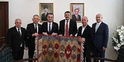 UŞAKLI BAŞKANLAR'DAN  BAKAN YARDIMCISI ALİ ÇELİK'E ZİYARET