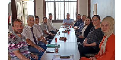 Uşaklılar olarak bu zor günlerde birlik ve beraberliğimizi güçlendirecek yardımlarımıza devam etmemiz büyük önem arz etmektedir.