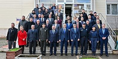 VALİ'DEN BANAZ, SİVASLI VE KARAHALLI İLÇELERİNE VEDA ZİYARETİ