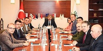 VALİ ERGÜN BAŞKANLIĞINDA KARMA DERİ ORGANİZE DE TOPLANILDI