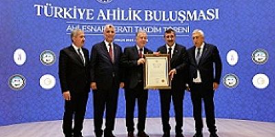 YALÇIN ATA' YA BÜYÜK ONUR